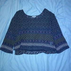 Crop long sleeve shirt