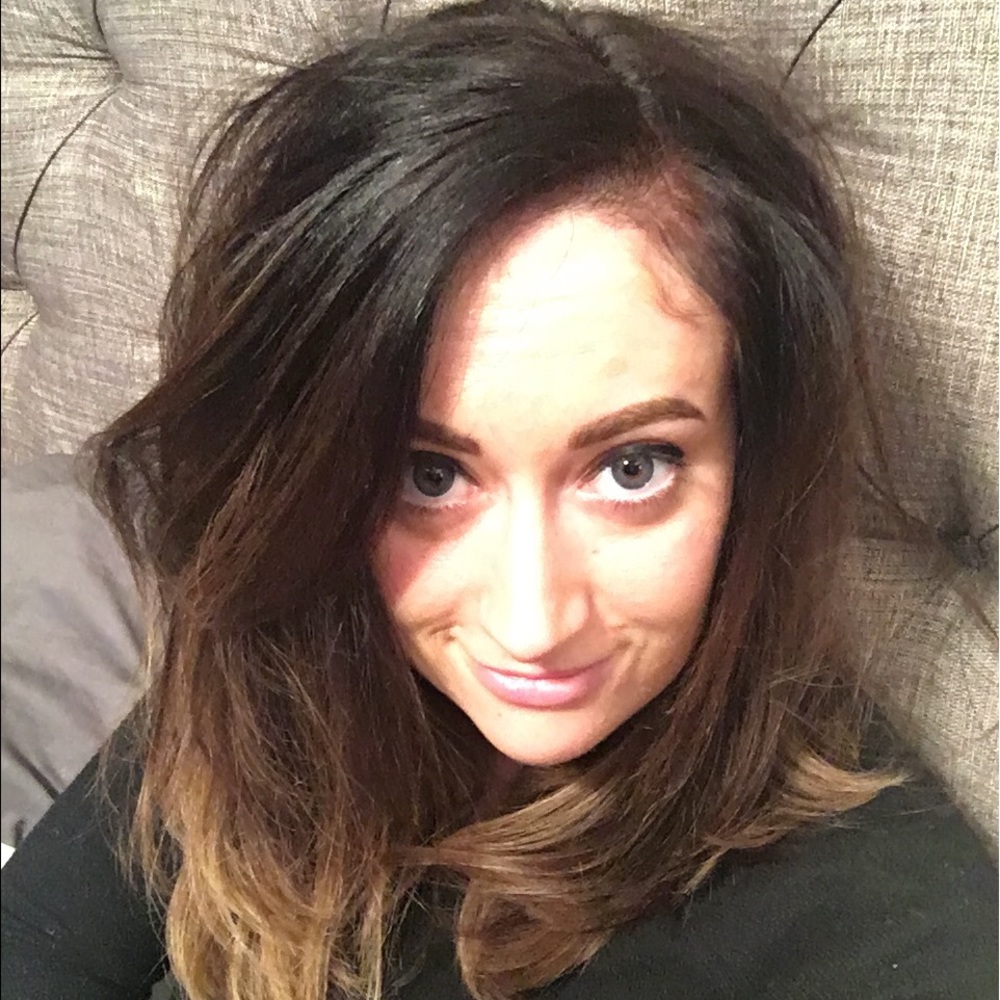 Meet your Posher, Jaclyn