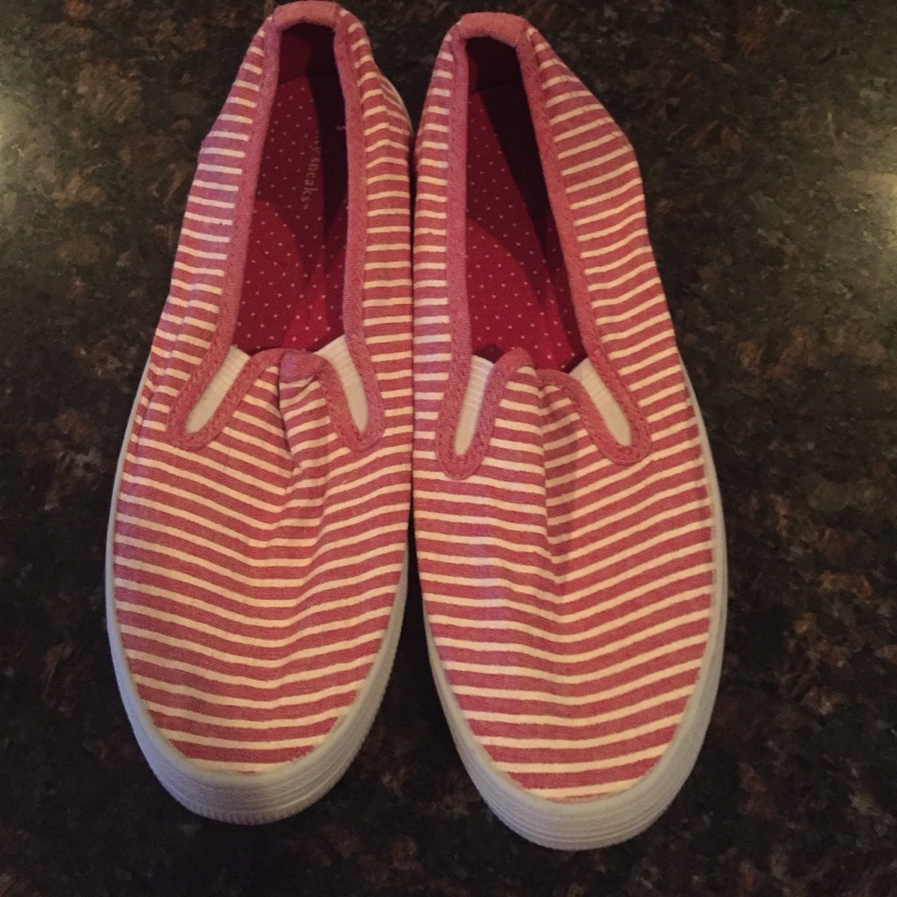 City Sneaks Slipon Sneakers
