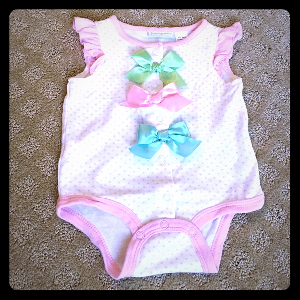 NWOT! Snap Up Bow Onesie