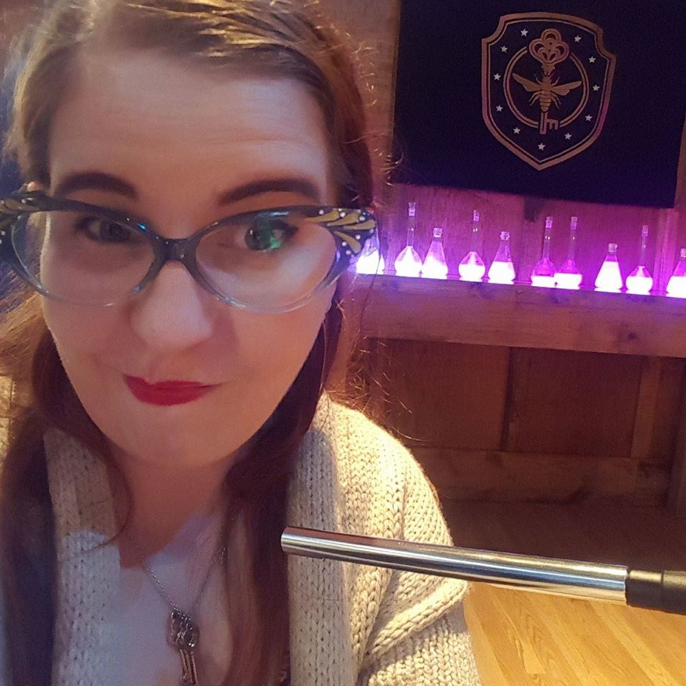 Meet your Posher, Megan