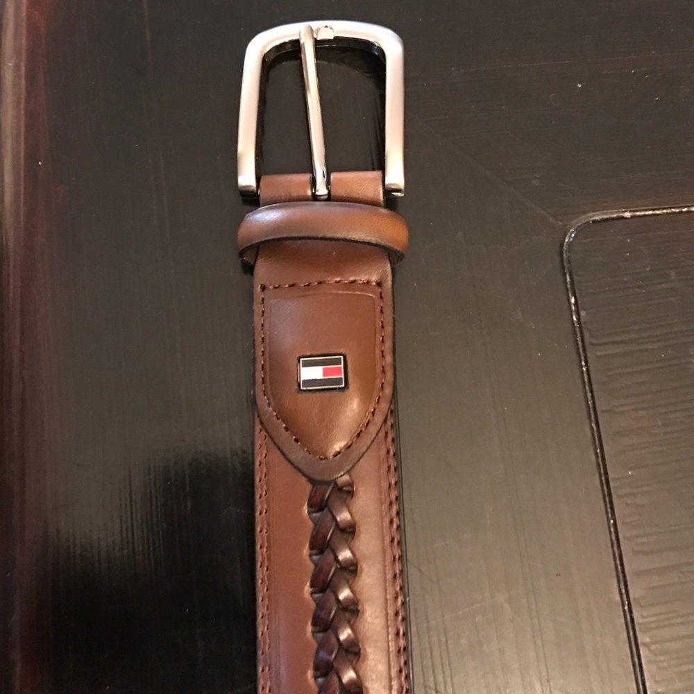 Tommy Hilfiger leather belt