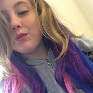 Meet your Posher, Leighla