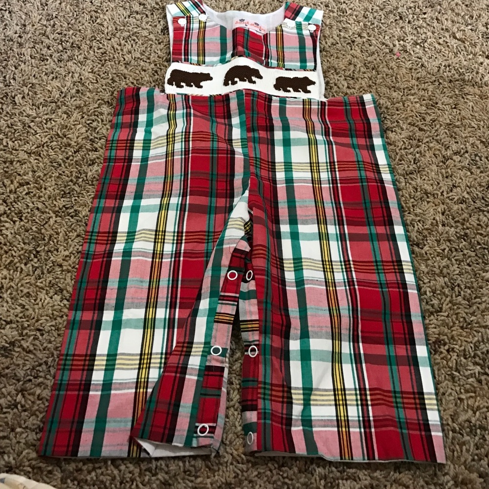 Smocked romper with bears like new