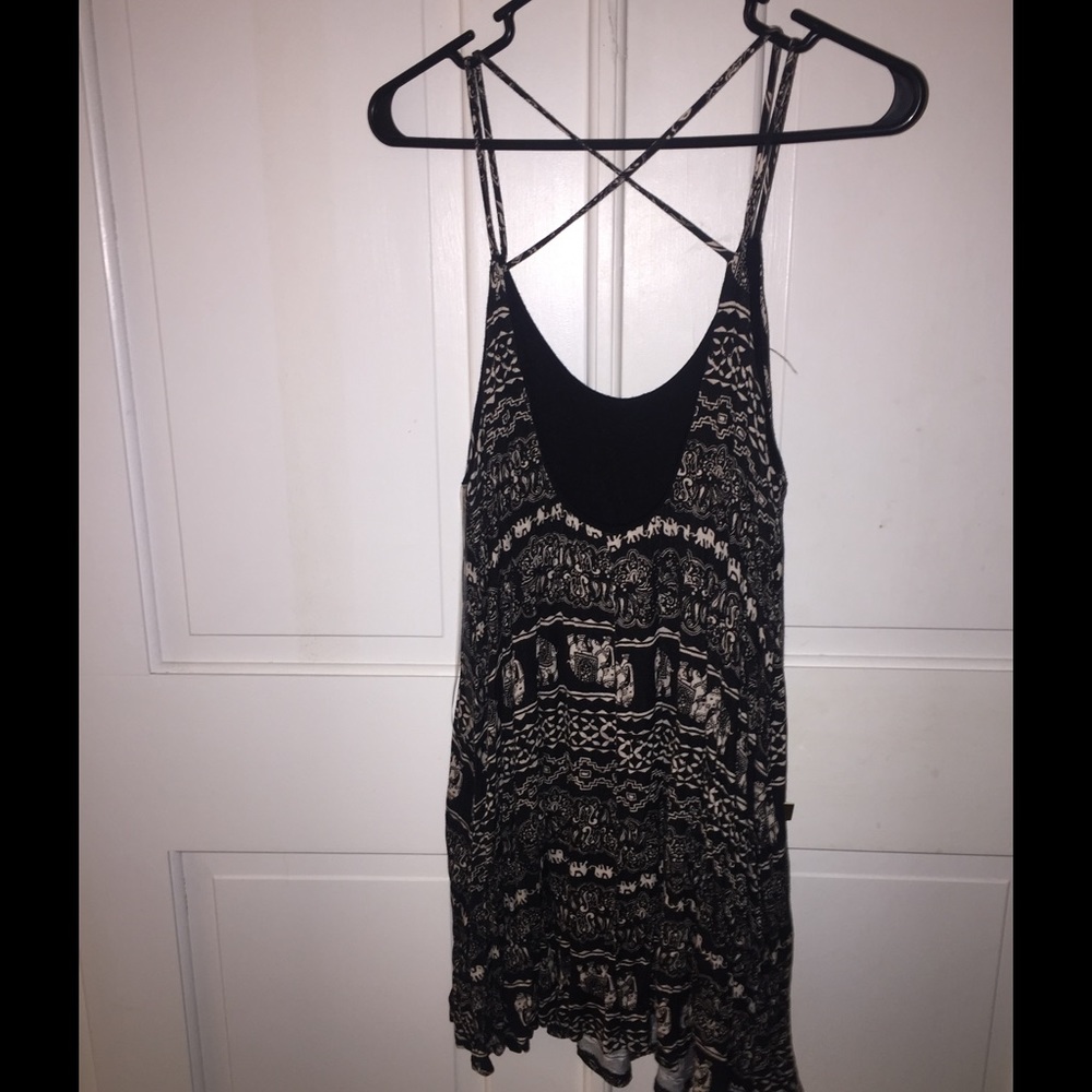 Dress - Picture 2 of 2