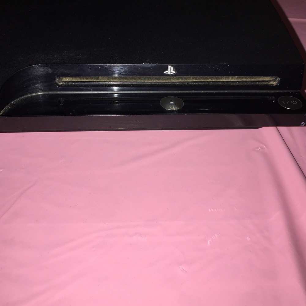 PS3 - Picture 3 of 3