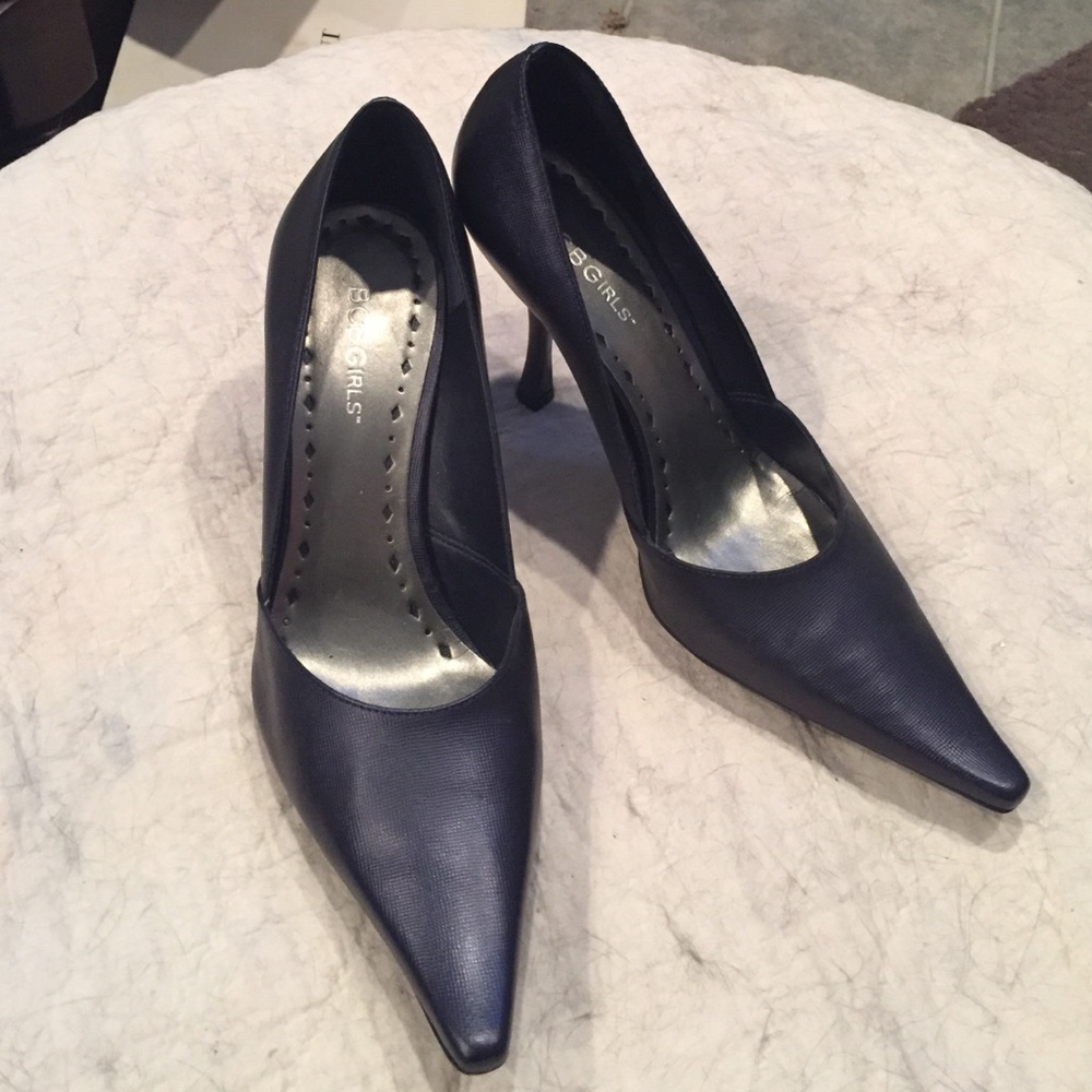 BCBGirls. Slightly textured navy pumps.