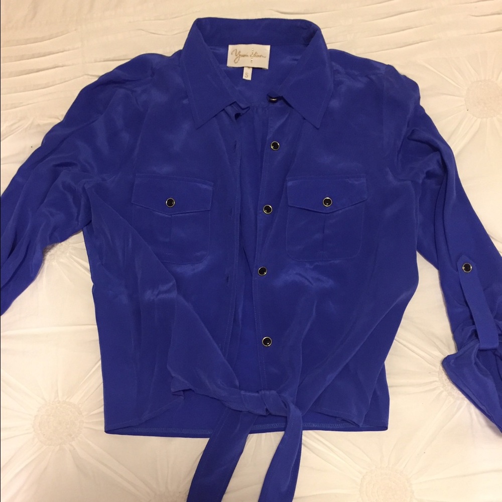 Yumi Kim 💯% silk purple buttondown w/ front ties