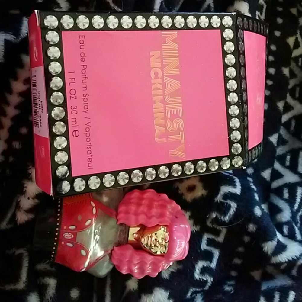 Nib Nikkei Minaj minajesty perfume full size
