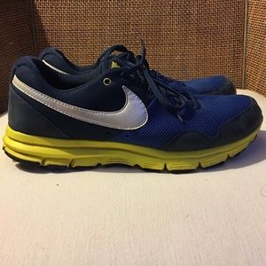 Men's Nike lunarfly running sneaker