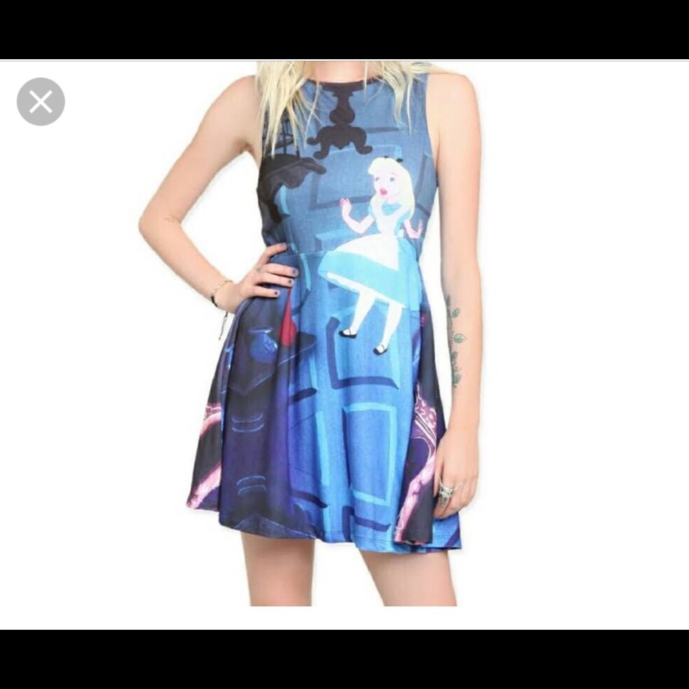 Alice in Wonderland dress (L)