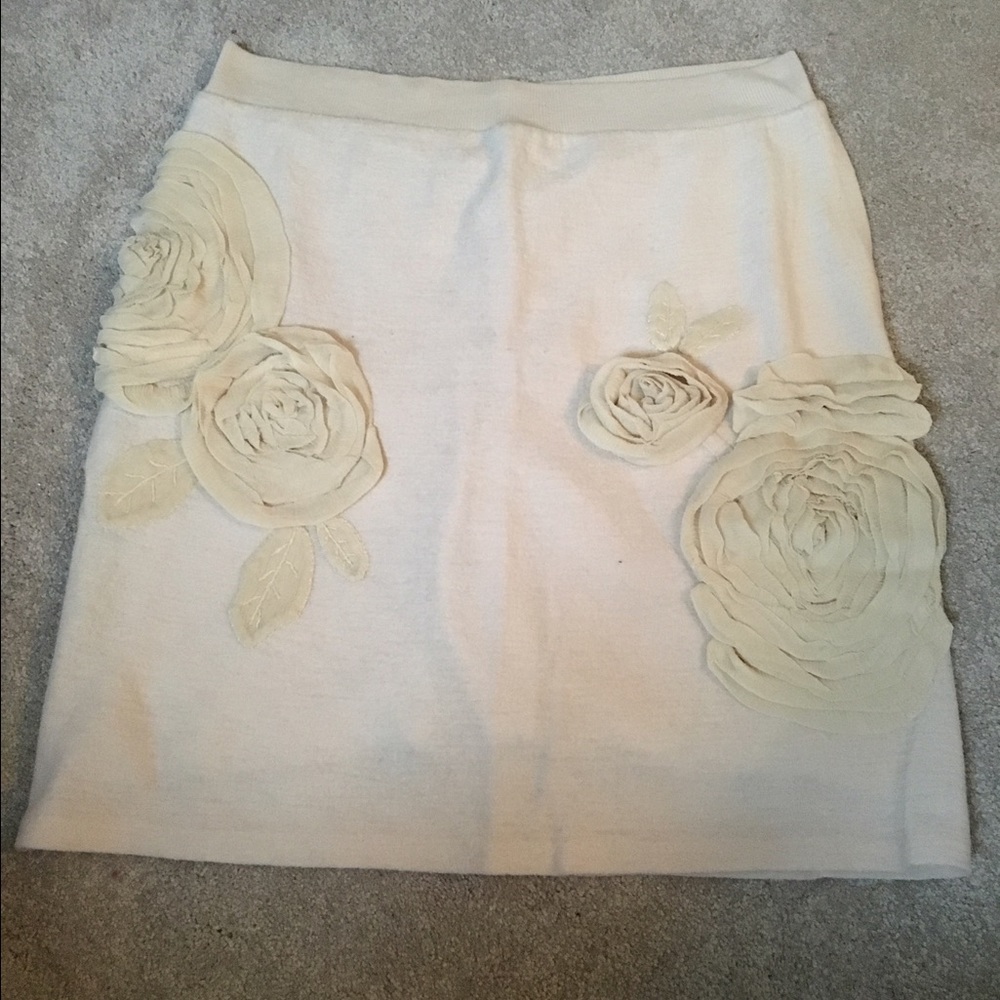 Anthropologie wool skirt with flower appliqué