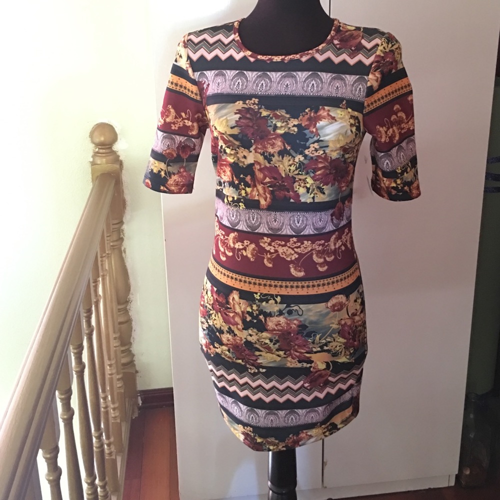 NWT Scuba Romeo and Juliet couture Bodycon dress