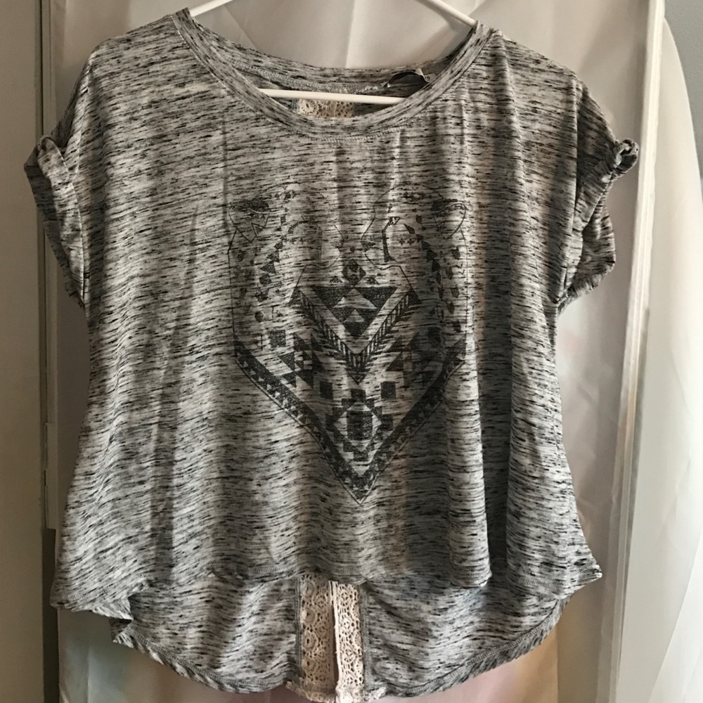 Hollister Lady's summer shirt