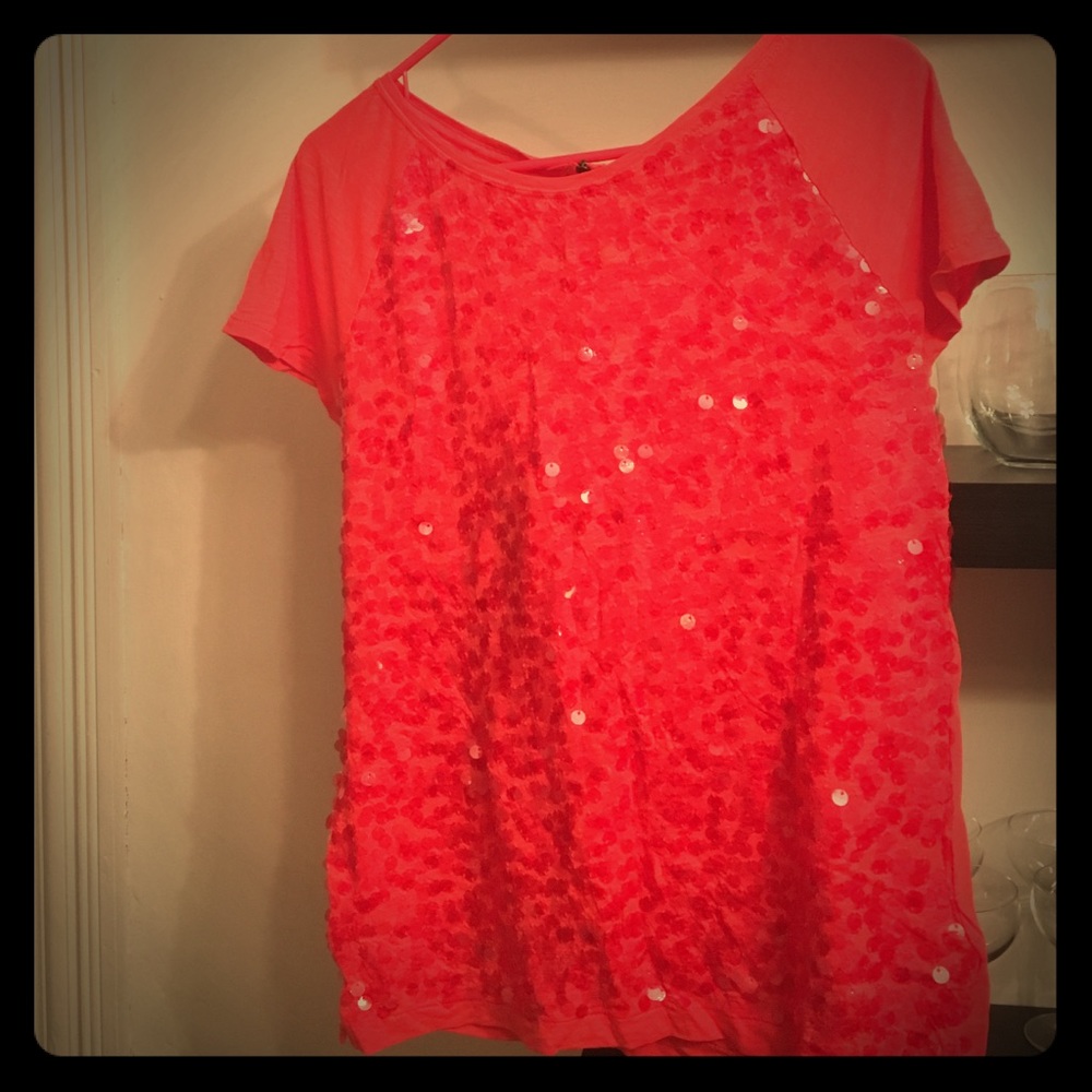NWT coral sequin T