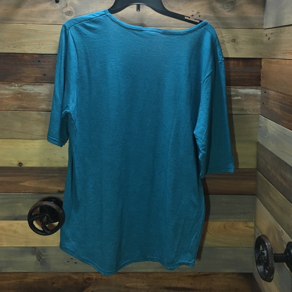 Ladies knit top - Picture 2 of 3