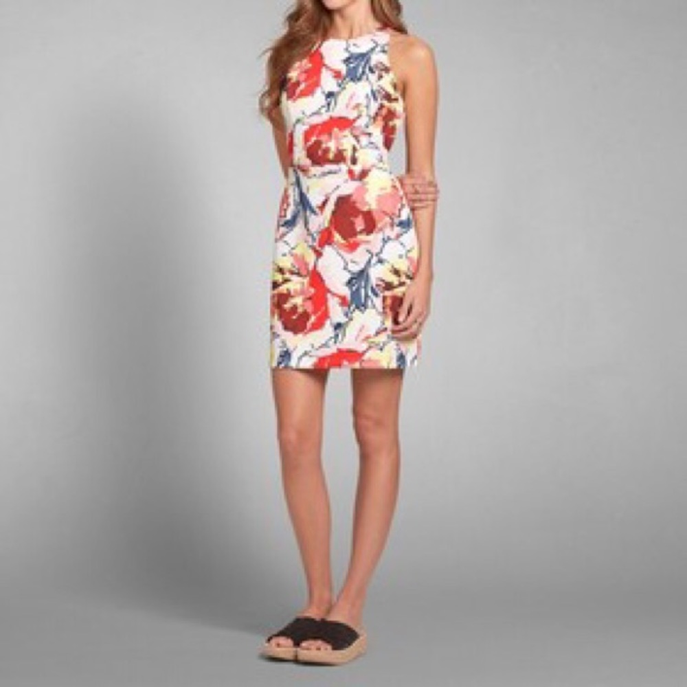 A&F Cut Out Floral Scuba Mini - Picture 2 of 4