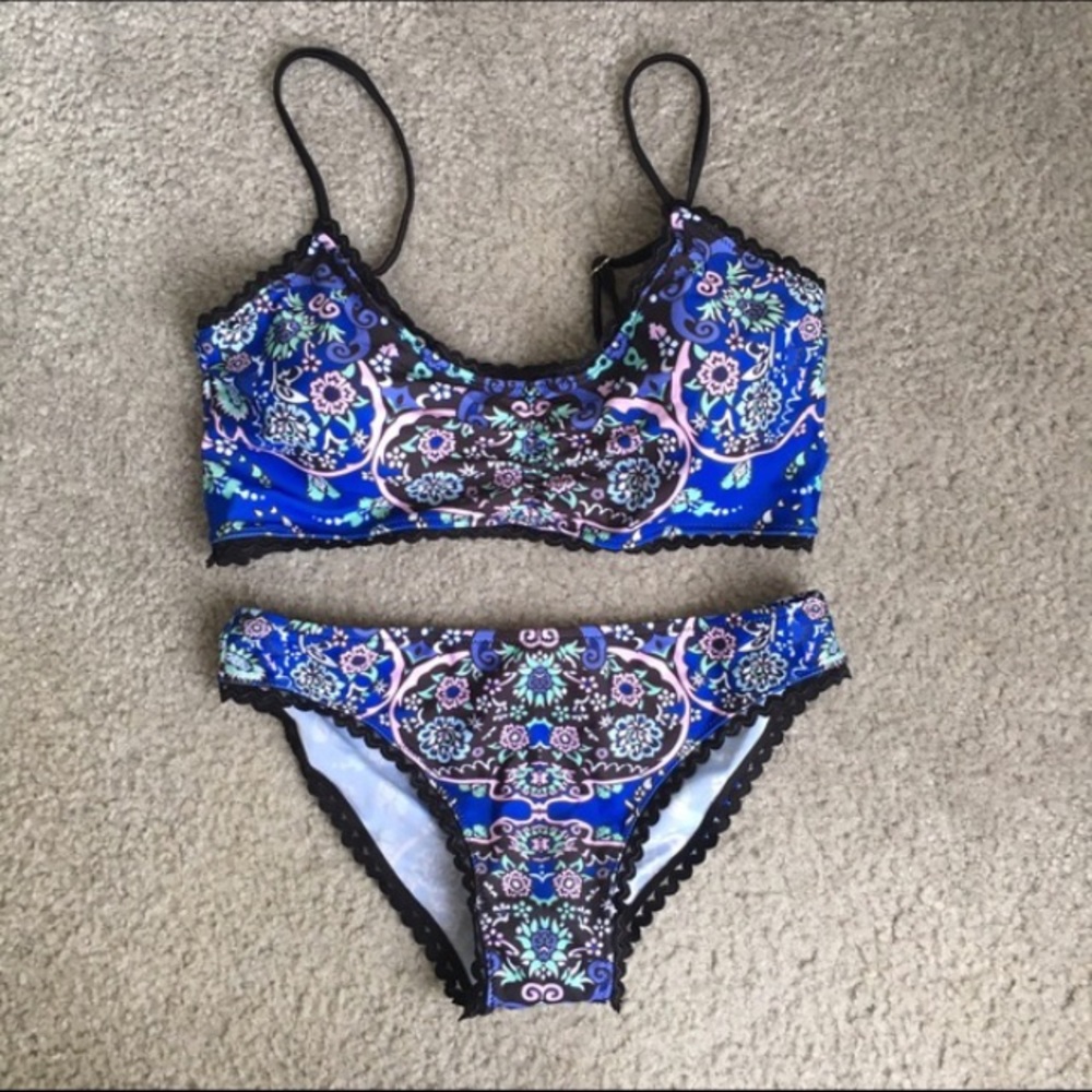 boho bohemian paisley blue black crochet bikini - Picture 2 of 2
