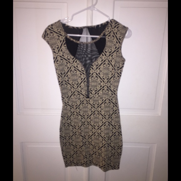 Dress - Picture 1 of 2