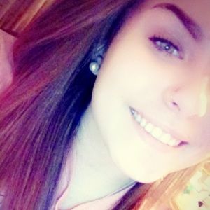 Meet your Posher, Katelyn