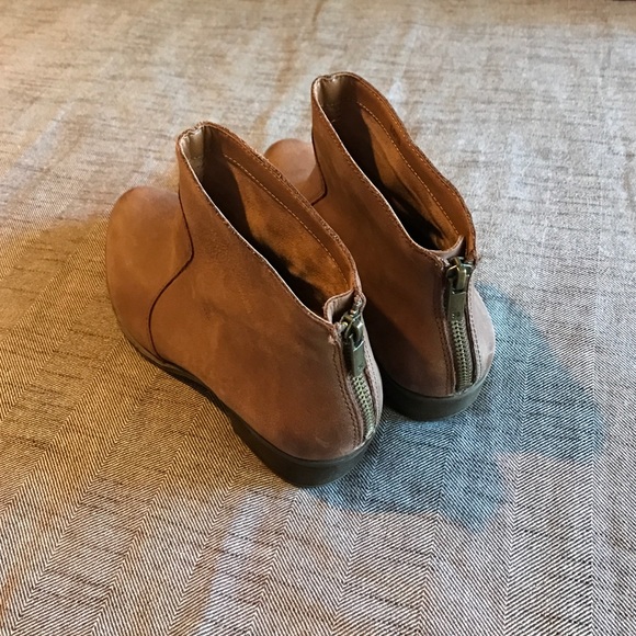 Lucky brand leather booties - Picture 2 of 4