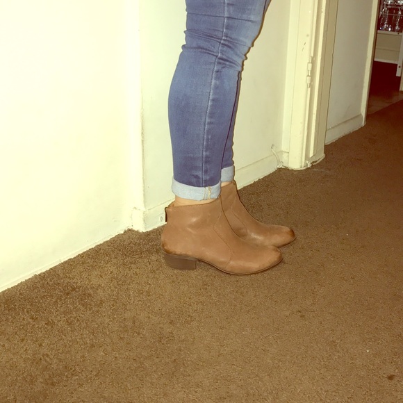 Lucky brand leather booties - Picture 3 of 4