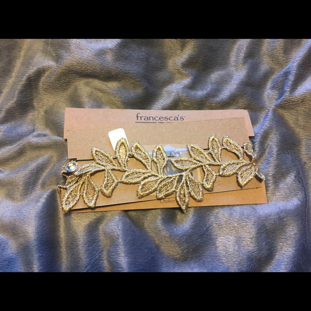 Thick flower gold choker Francesca's