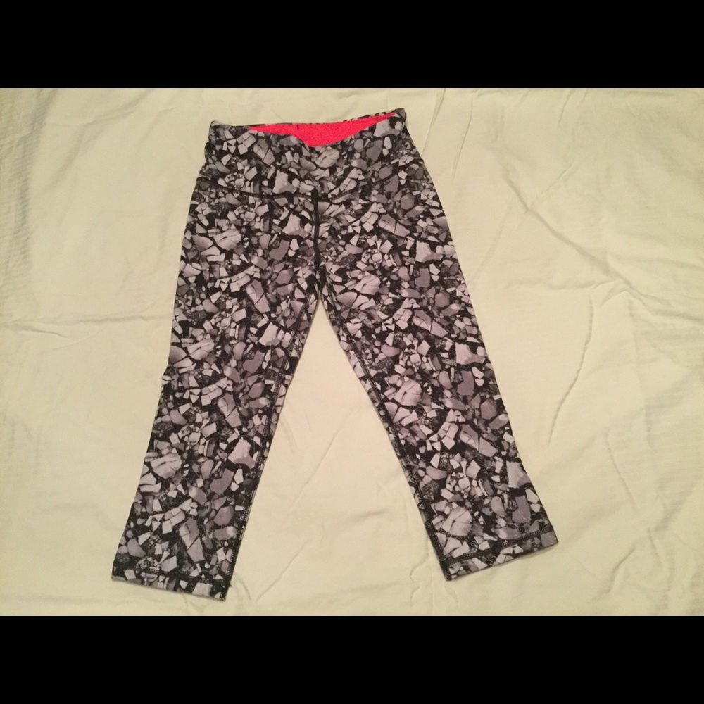 VS pants. Like new. Worn once. $20 obo