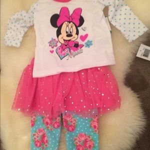 Minnie Mouse tutu outfit