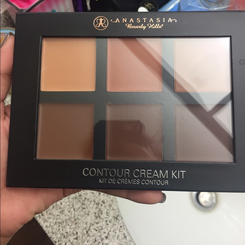 Anastasia cream contour kit