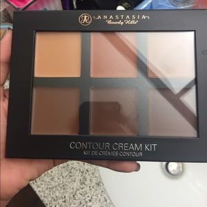Anastasia cream contour kit