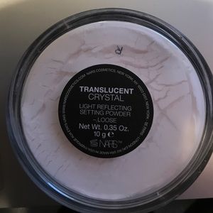NARS translucent crystal light reflecting powder