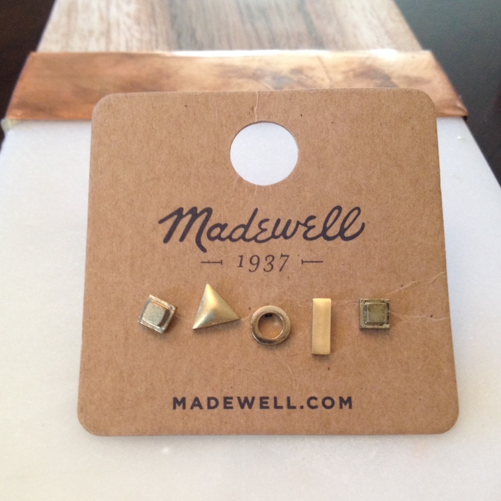 Cute Madewell onesie earrings to mix and match!