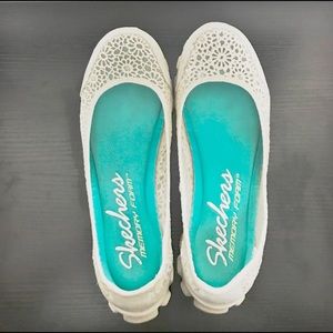 Sketchers EZ Flex 2 Memory Foam Flats/Slip On