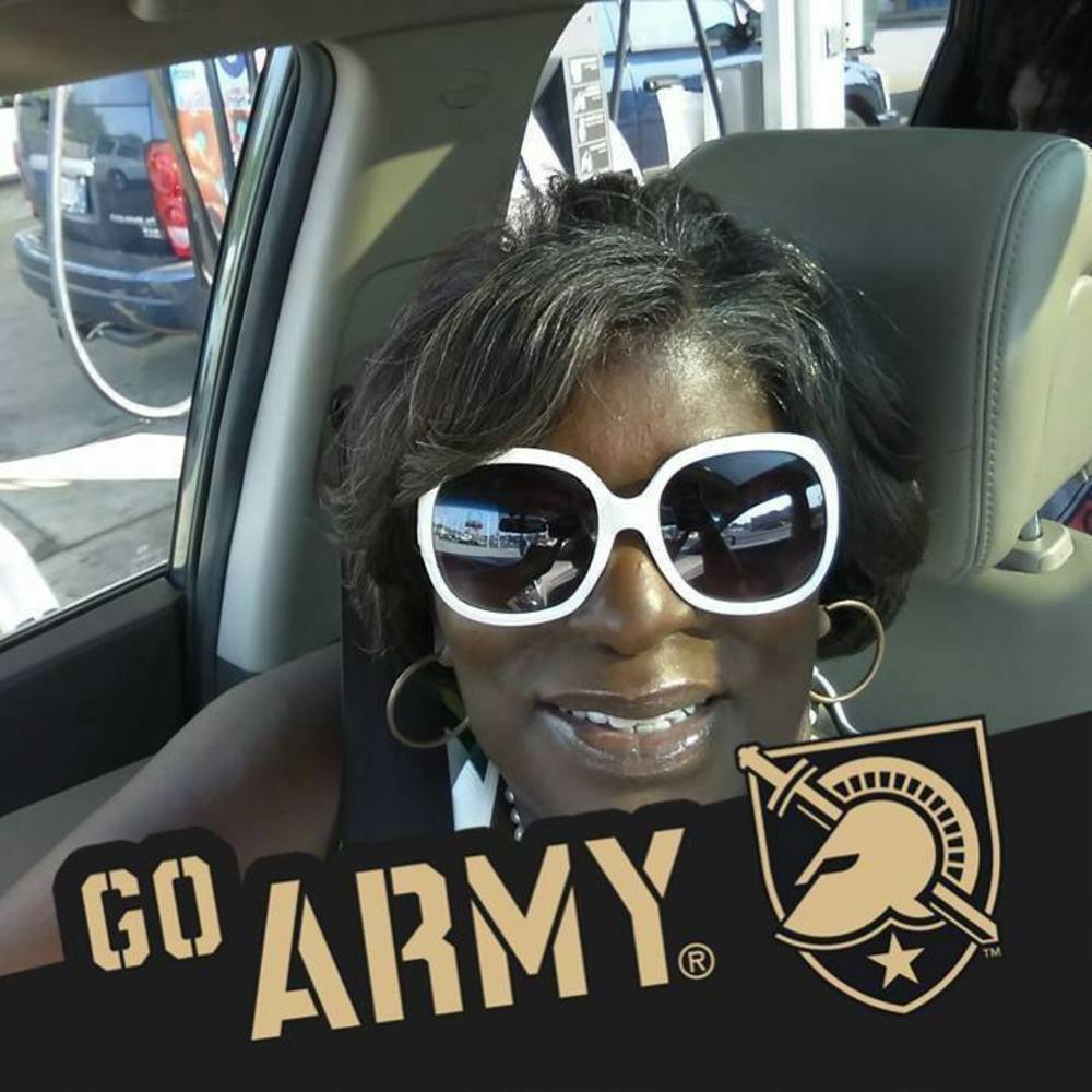 Meet your Posher, Althea