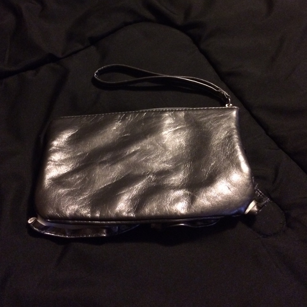 Small wristlet bag - Picture 3 of 4