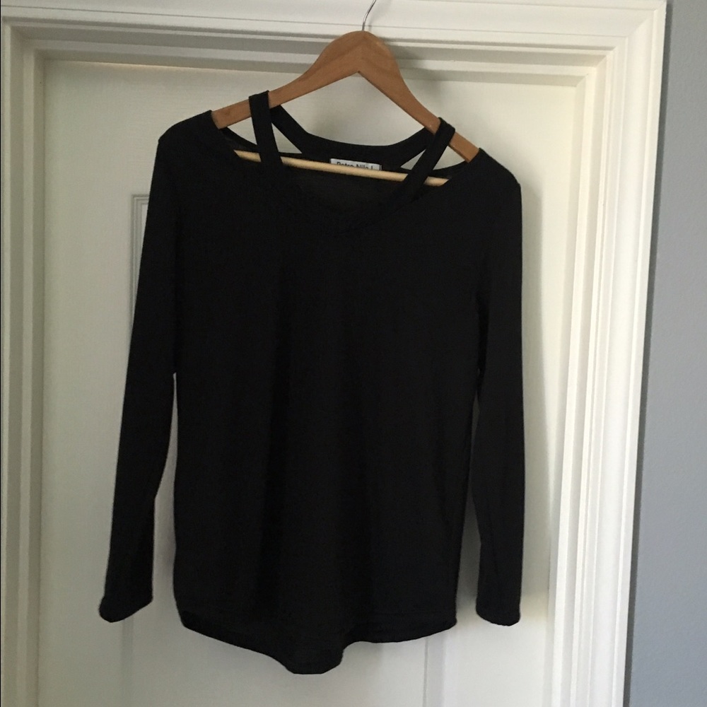 Black long sleeve shirt