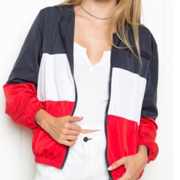 Brandy Melville Krissy windbreaker - Picture 4 of 4