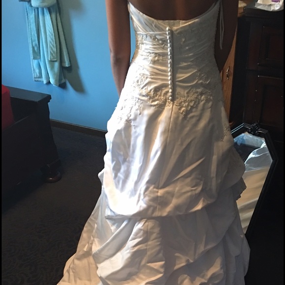 👗Beautiful Beaded Wedding Dress👰 - Picture 1 of 4