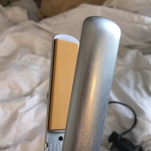 Chi flat iron good condition