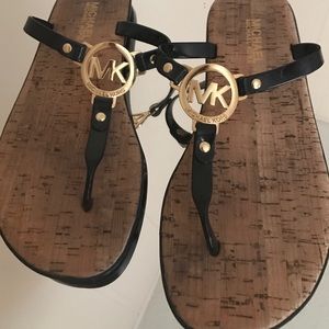 Michael kors sandals size 8