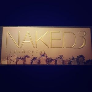 Naked3 eyeshadow palette