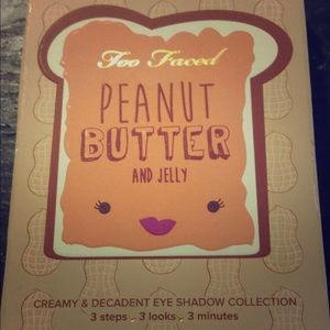 Too Faced Peanut Butter & jelly palette