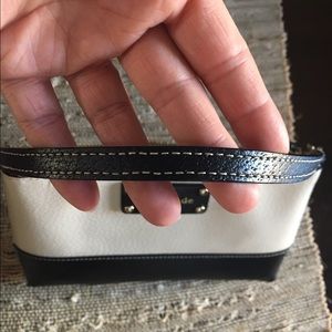 kate spade Bags - Kate Spade Wellesley wristlet kate spade Bags - Kate Spade Wellesley wristlet