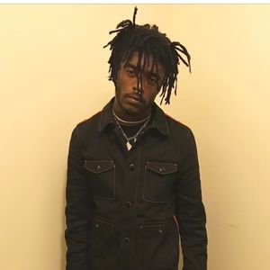 Meet your Posher, Ella