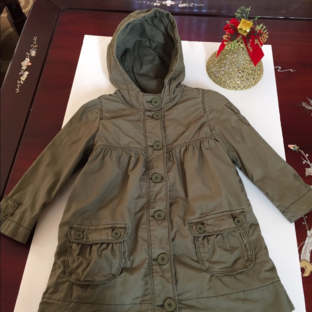 Girls toddlers jacket.