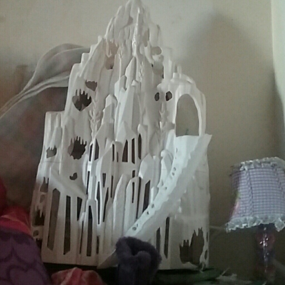 Disney Elsa's castle from frozen