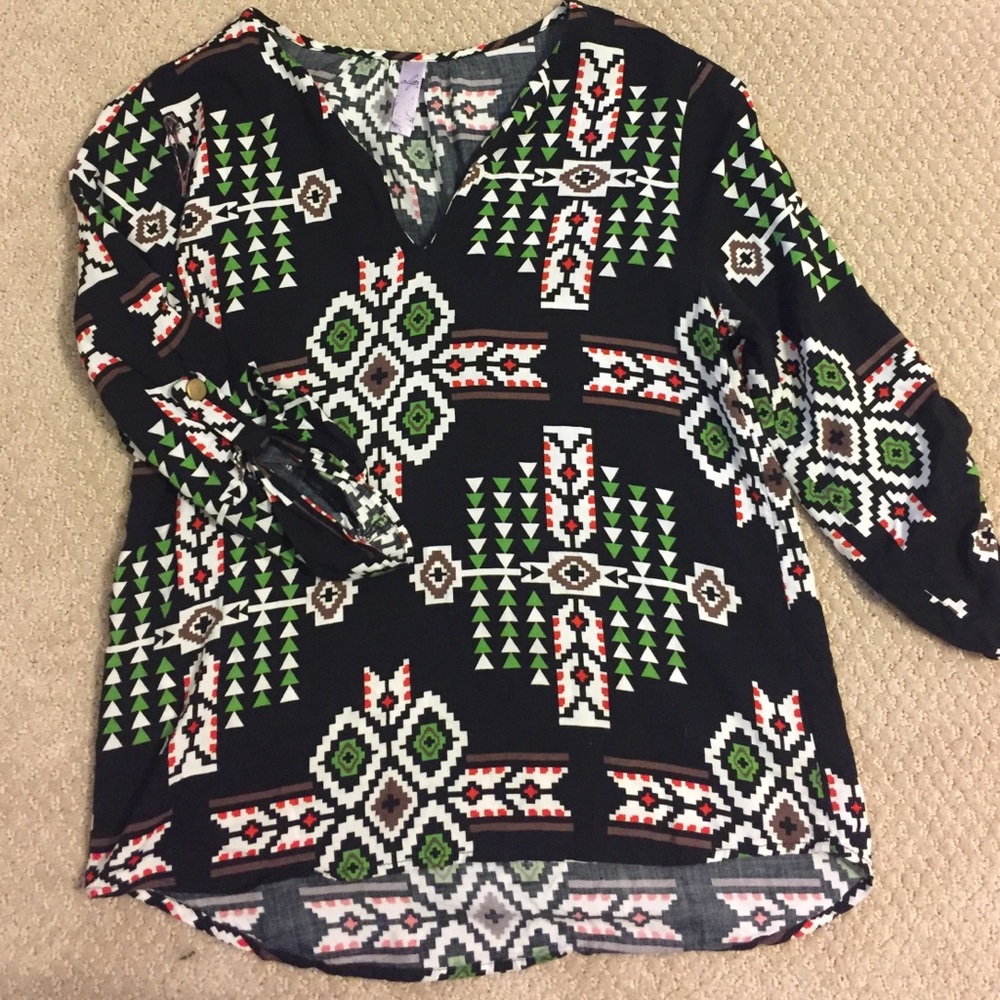 Patterned light top