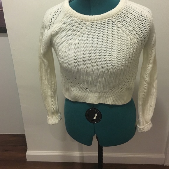 Cropped white sweater - Picture 2 of 3