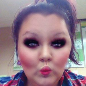 Meet your Posher, Ashleigh